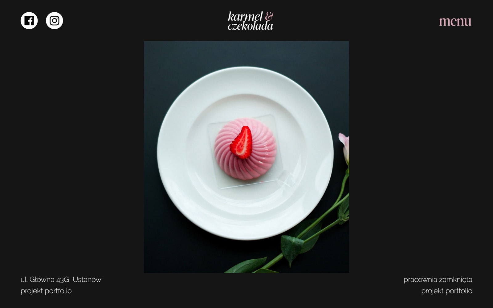 Karmel & Czekolada homepage with a strawberry dessert